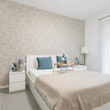 Lägenhet Easylife - - Niccolini 37 - Moscova