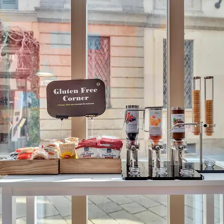 Center Duomo فندق