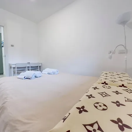 Luxury 3 Bedroom 100 Mq Next To Rho Fiera And San Siro Milan