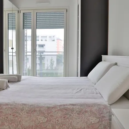Apartment Luxury 3 Bedroom 100 Mq Next To Rho Fiera And San Siro *