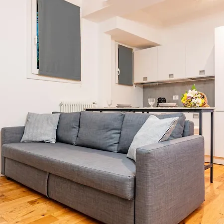 Exclusive Led House Garibaldi Fs * Milano