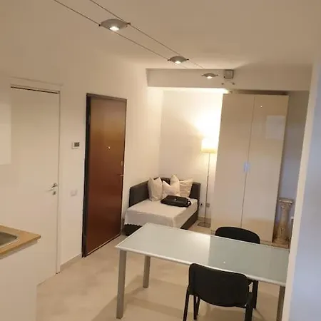 Apartman Garden Flat In Navigli Zone Milánó