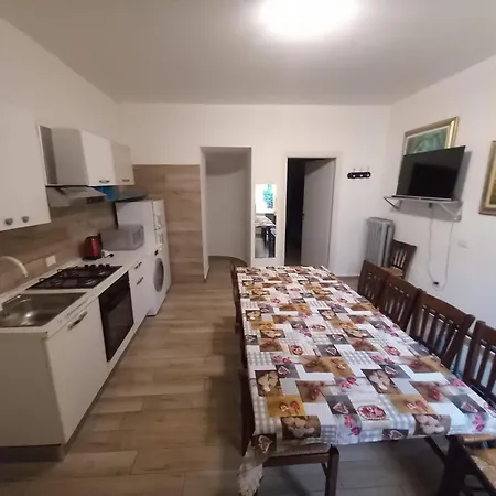4 Rooms,2free Parking Station Central * 米兰