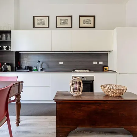 Homeby, Casa Melzo