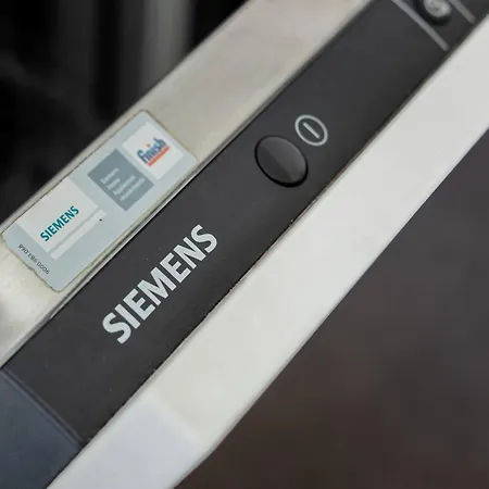 Homeby, Casa Melzo Milan