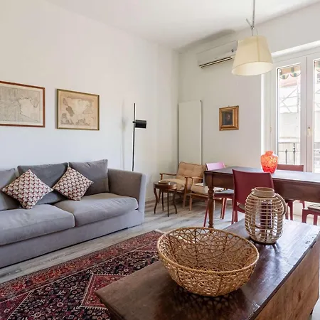 Homeby, Casa Melzo شقة ميلان