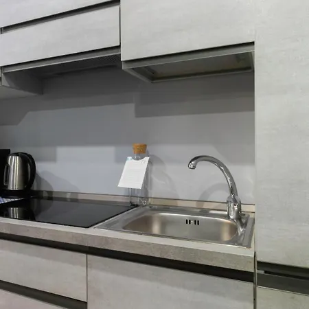 아파트 Intrho Porta Venezia Comfort Flat