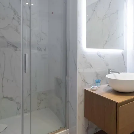 Intrho Porta Venezia Comfort Flat * Milano