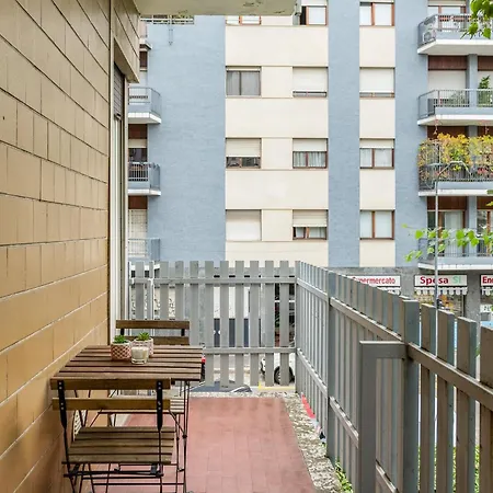 Appartement Favola House Isola Milaan