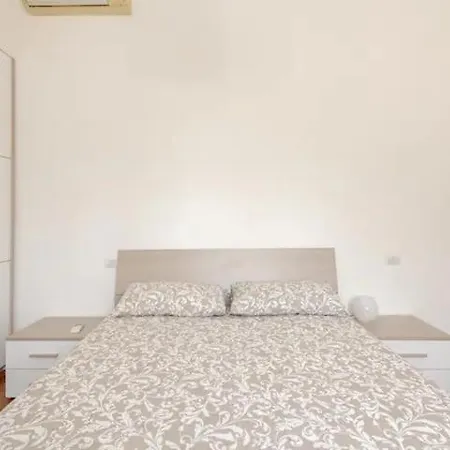 Like At - Close To Metro, Stadio San Siro, Duomo, Con Parcheggio Privato * Milan