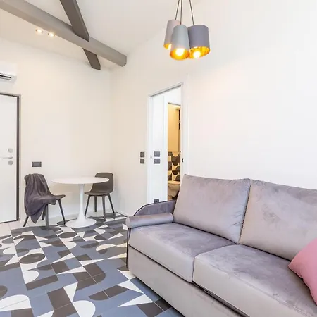 3fo6 -navigli-duomo - Luxury Modern Milan