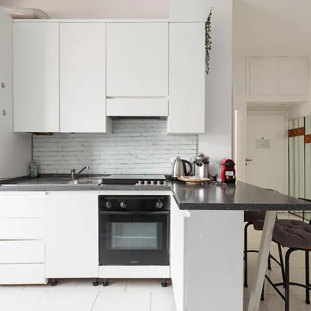 Savona- Navigli District Cosy Apartment Milan
