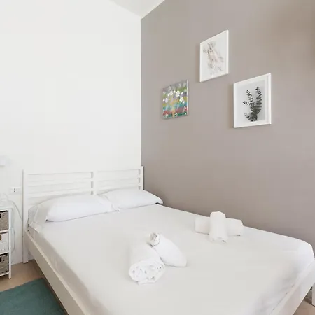 Guesthost - M1 Gambara Balcony * Mailand