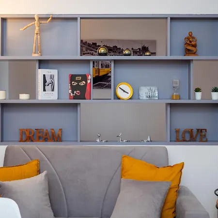 Apartman Keys Of Italy - Melloni 4 / Mustard Revolution