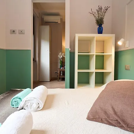 アパート Duomo Design Cube - 10 Minutes Walk From Brera *