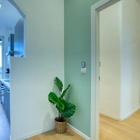 Italianflat - Elegant With Balcony In Navigli 4*