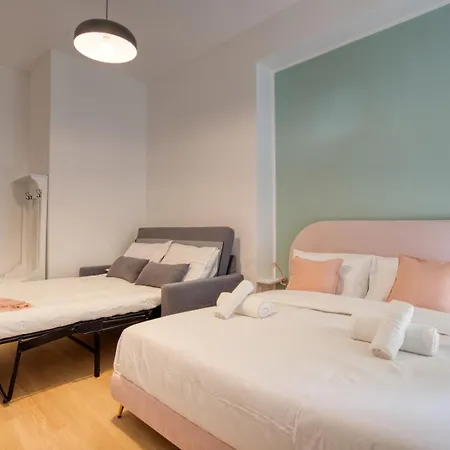 Pensión Italianflat - Elegant With Balcony In Navigli Milán