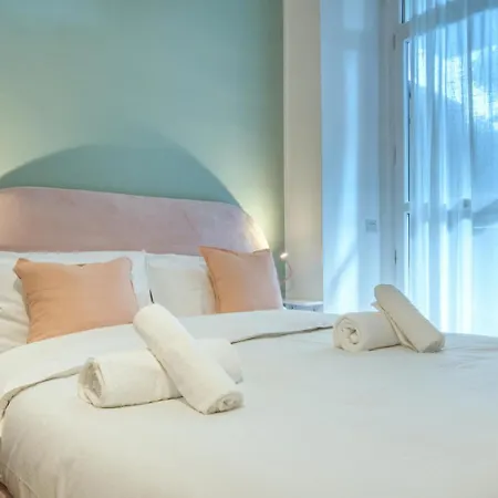 Italianflat - Elegant With Balcony In Navigli 米兰