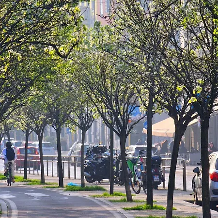 Eanna Scalo Porta Romana Prada Apartament Mediolan