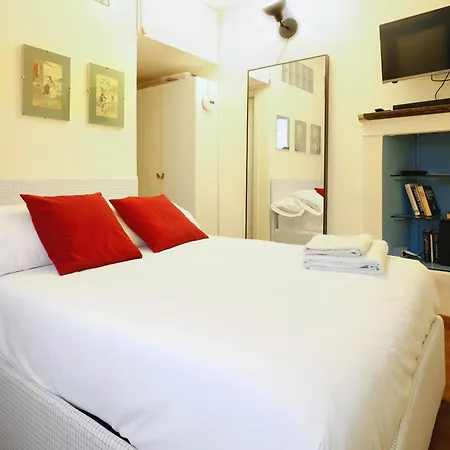 아파트 Boutique Loft On Navigli; Stylish Bright *