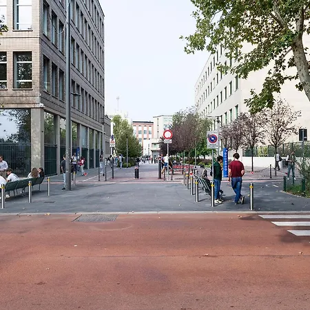 Borgo Milanese - Bocconi 15 Minuti Apartamento Milán