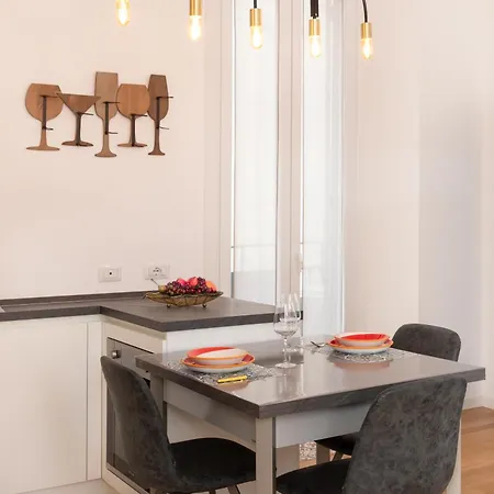 Artstay Exclusive Navigli, Metro & Parking شقة ميلان