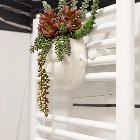 Artstay Exclusive Navigli, Metro & Parking Lägenhet *