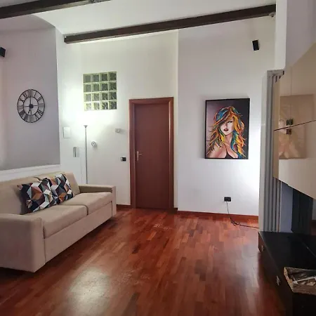 Casati Degli Artisti Milánó