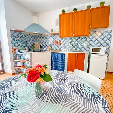 Apartment Naviglio Pavese Terrace - 15 Min Dal Duomo Mailand