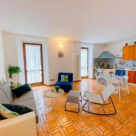 Naviglio Pavese Terrace - 15 Min Dal Duomo Mailand