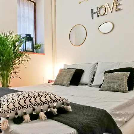 Naviglio Pavese Terrace - 15 Min Dal Duomo Apartment