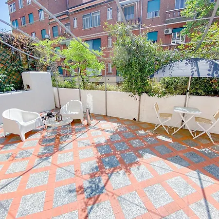 Naviglio Pavese Terrace - 15 Min Dal Duomo Apartment *