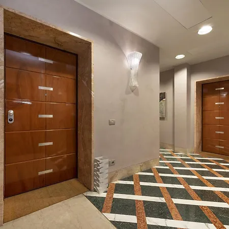 Fifty Eight Duomo Two Bedrooms * Milão