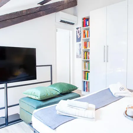 Prada District Elegant - 20 Min To Duomo Di * Milán