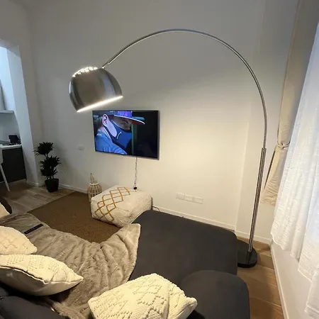 Loft 10 Minuti Dal Centro Milão