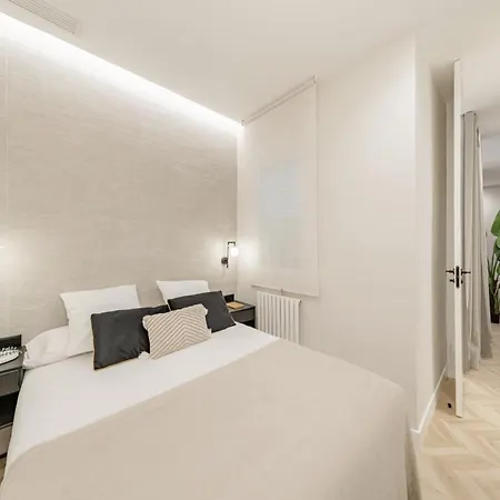La Perla Fondazione Prada Apartment