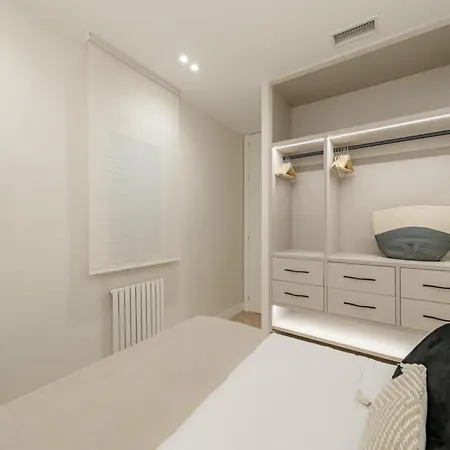 Apartment La Perla Fondazione Prada Milan