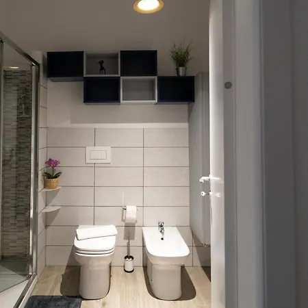 Apartament Cinema Station - 10 Mins Citycenter Mediolan