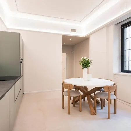 Relstay - Montenapoleone