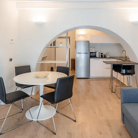 דירה Eleganza Design Corso Porta Garibaldi - 80 Mq