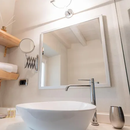 Apartman Eleganza Design Corso Porta Garibaldi - 80 Mq *