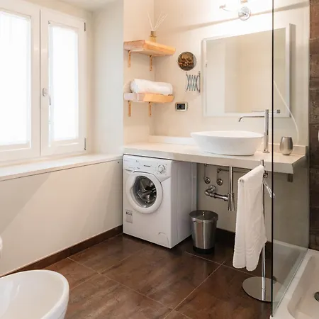 Apartman Eleganza Design Corso Porta Garibaldi - 80 Mq *