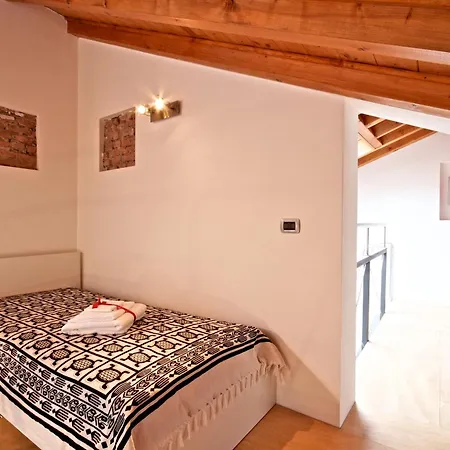 A Loft - Metro Centro- 5 Posti 밀라노