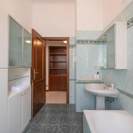 Xenia - Classical In Station * Mailand