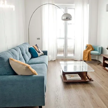 Soperga 10 - Popart Flat In * Milan