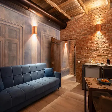 Blue Moon-emme Loft Апартаменты *