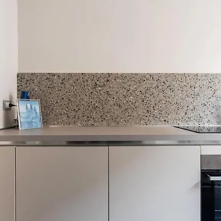 Casa Dina - Monolocale Washington De Angeli * ミラノ