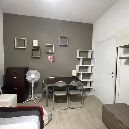 The Red Apartment2 Bed & Breakfast Milan