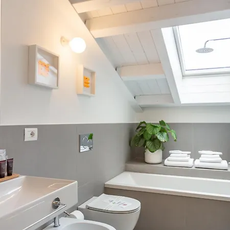 Welcome To The Center Of Apartmán Milán