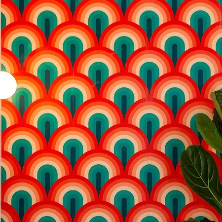 Welcome To The Center Of Milán